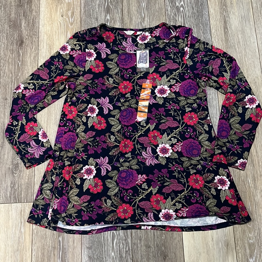 Ladies floral print Khakis & Company tunic T-shirt
